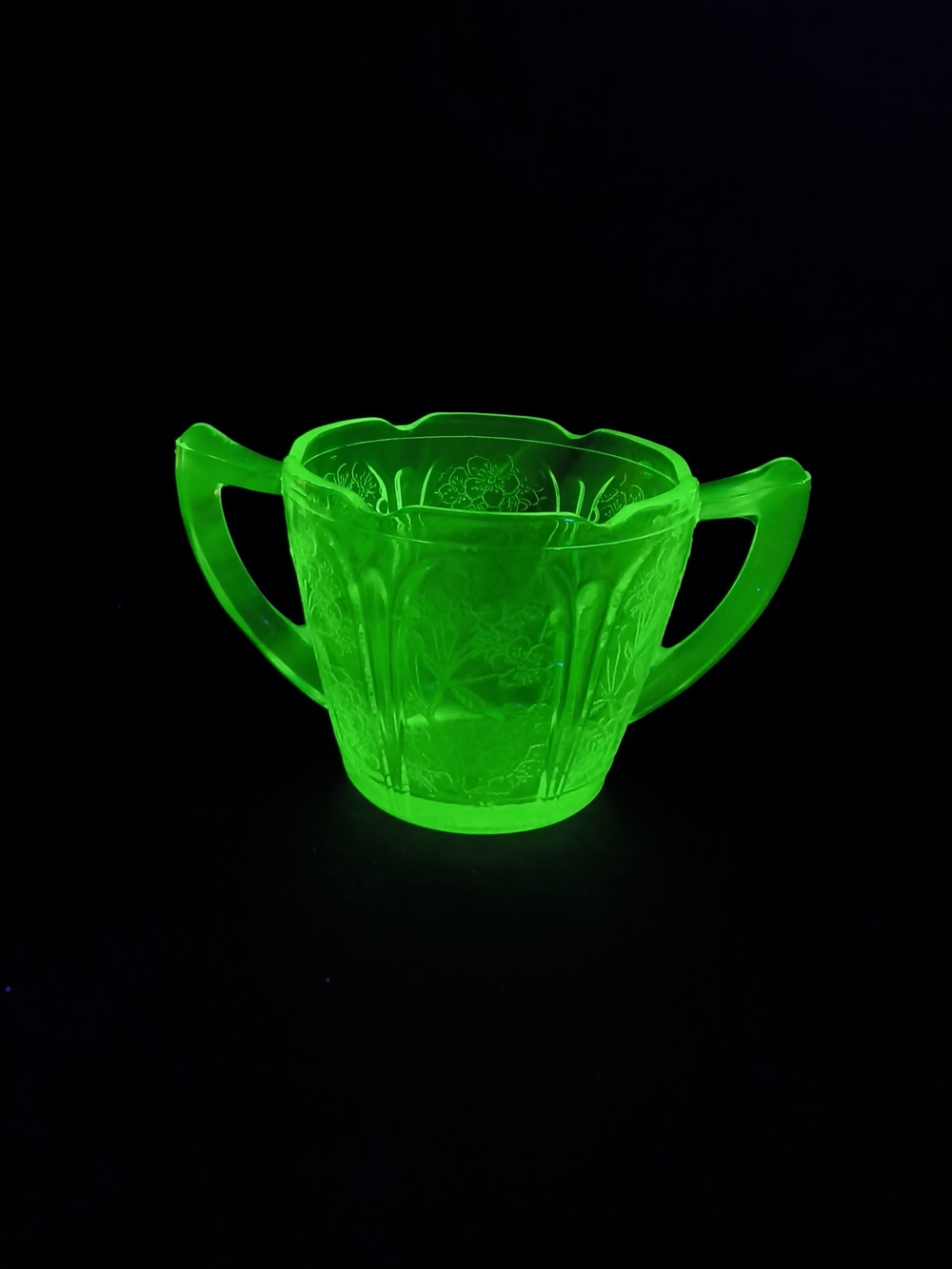 Vintage Jeannette Cherry Blossom Green Uranium Glass Double Handle Sugar Bowl